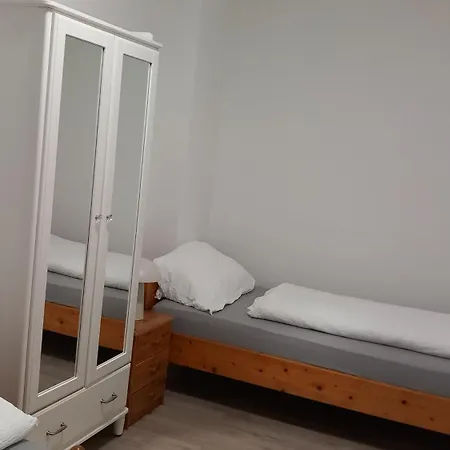 Neumuehles Duisburg, Big Tv, Wlan, Coffee Machine, Ground Floor Apartment *